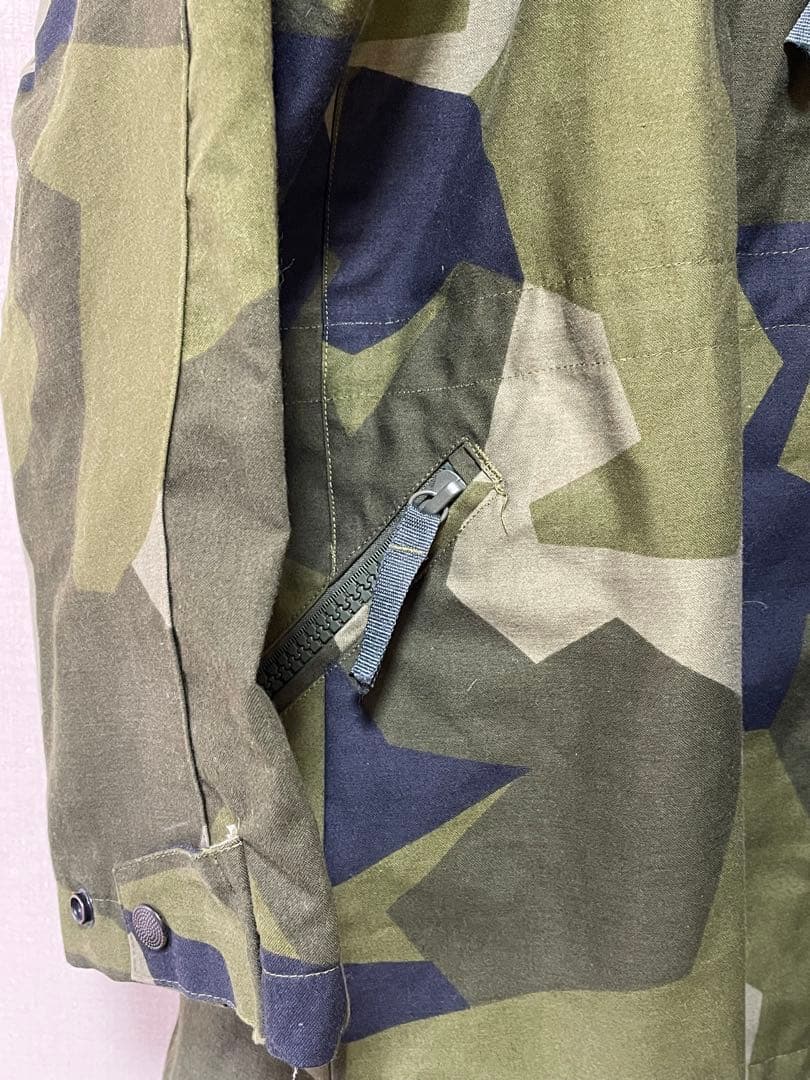 i−masu‼️ミリタリージャケット　スウェーデン軍タイプ　UF90