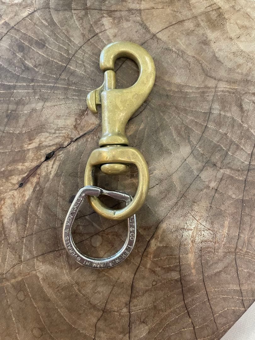 アットラスト　キーリング