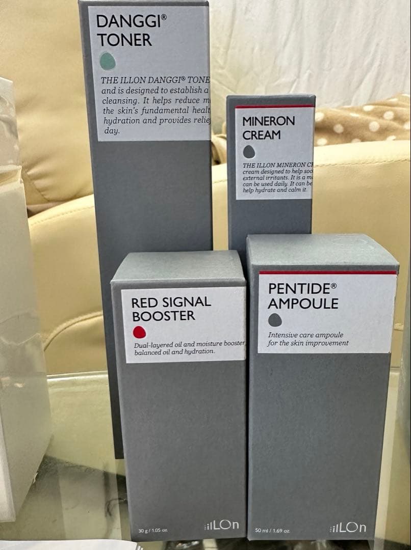 ILLON トナー、ブースター、アンプル、クリーム