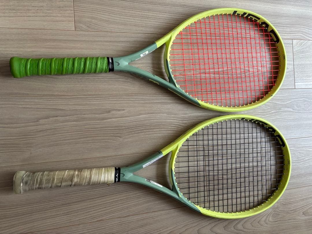 テニスラケット 緑/黄色 中型グリップ