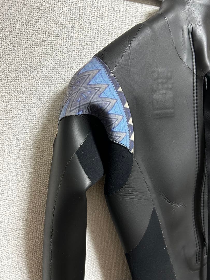 BREAKER OUT ドライスーツ ブラック/ブルー