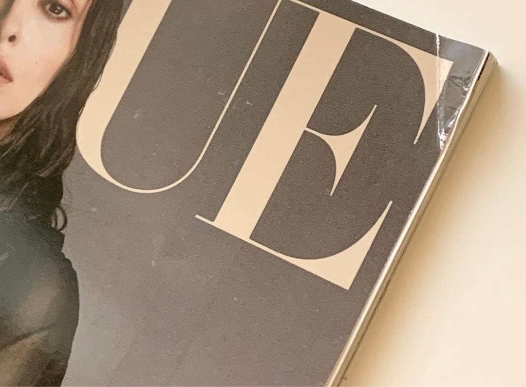 女性情報誌 Vogue Greece Magazine February 2023