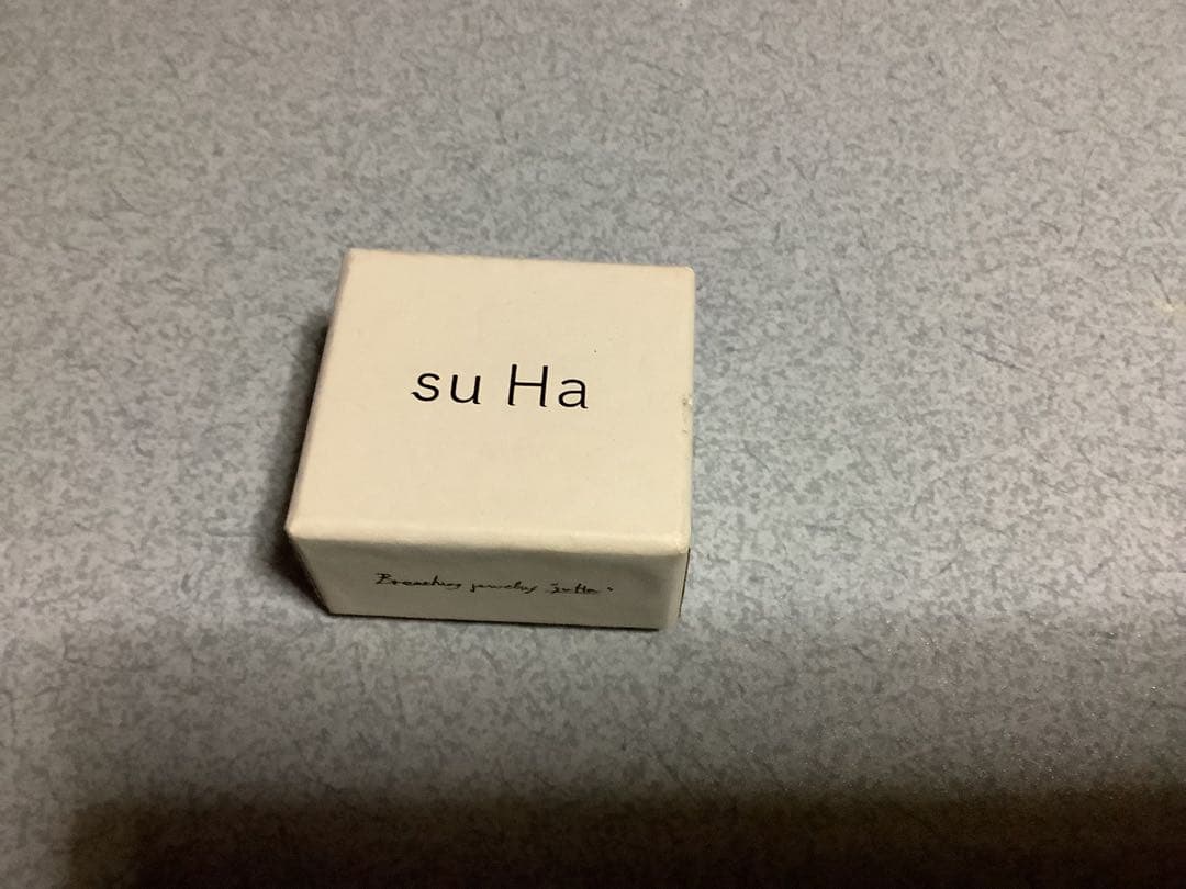 su Ha ピアス　“daughter” 真珠のシングルピアス /セミラウンド