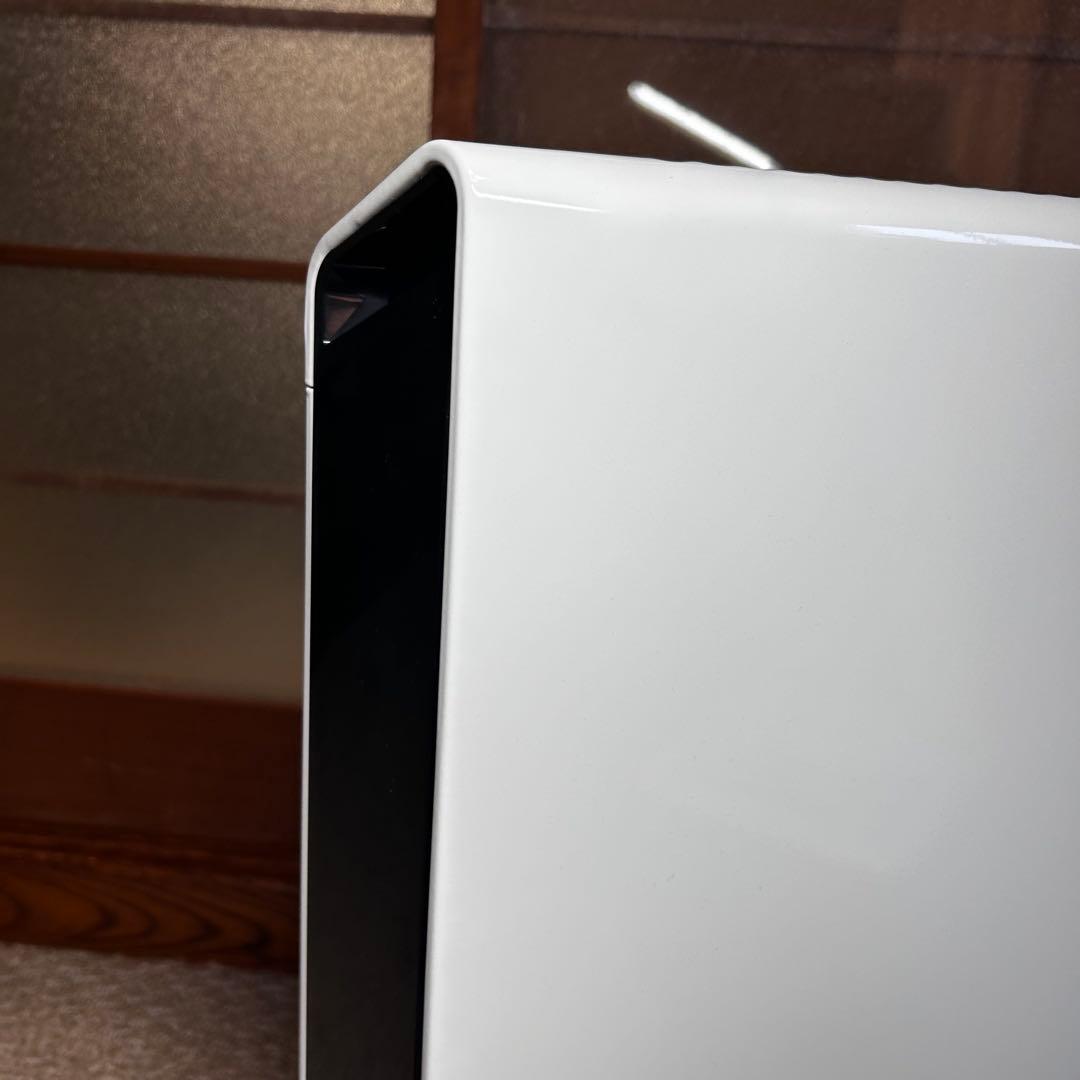 ほぼ未使用　デロンギ コンベクターヒーター HXJ60L12 8-10畳