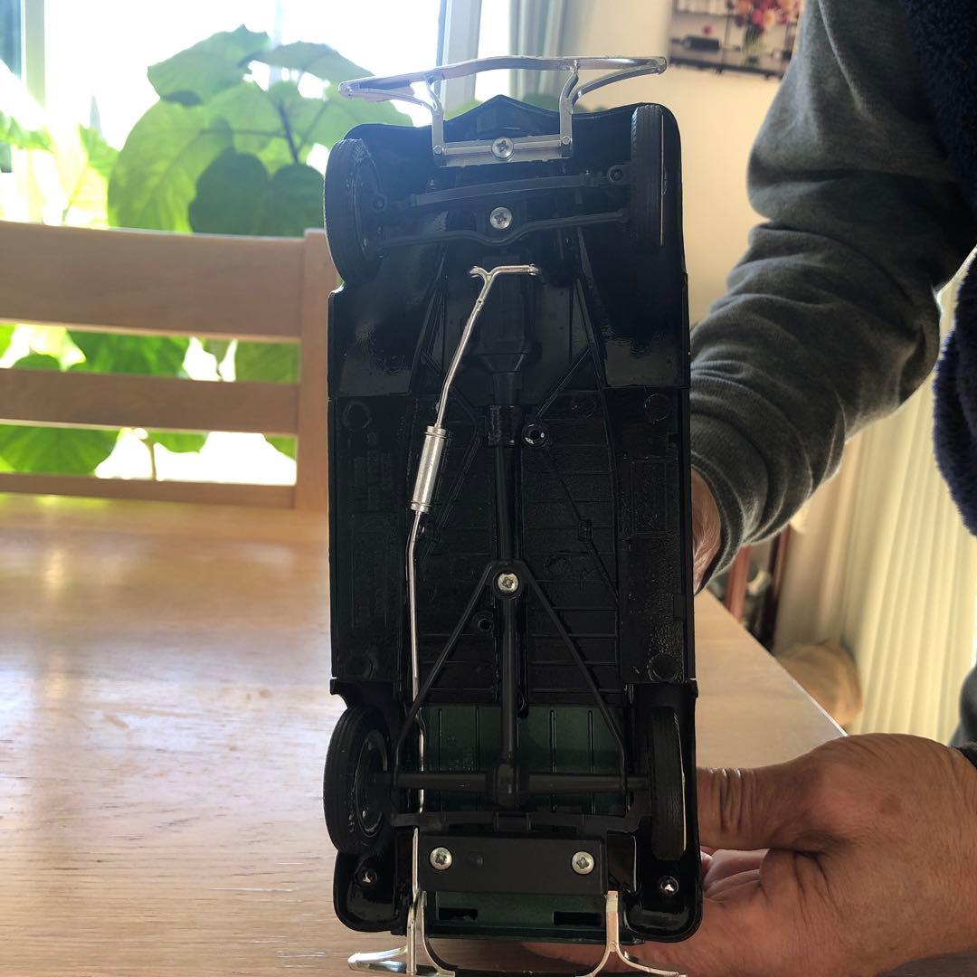 Coca-ColaのダイキャストメタルのモデルカーFord V8フランス製値下げ