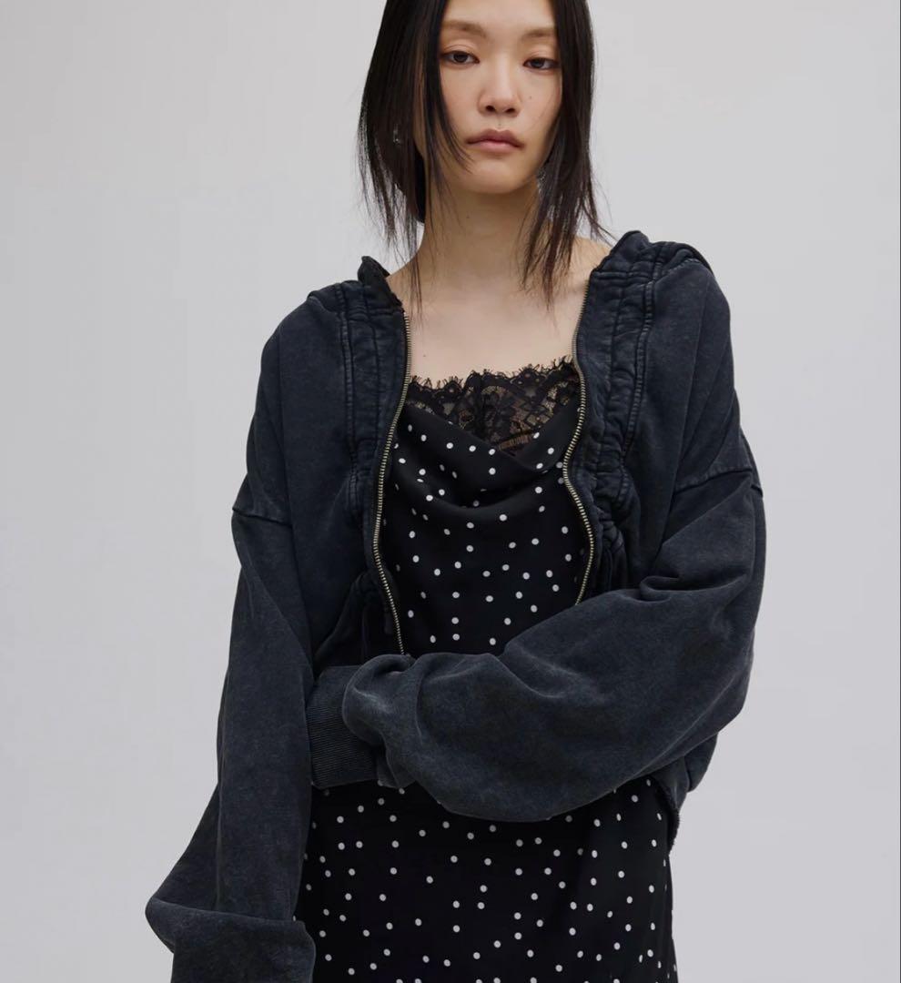 AMERI OYSTER SILHOUETTE HOODIEチャコールブラックF