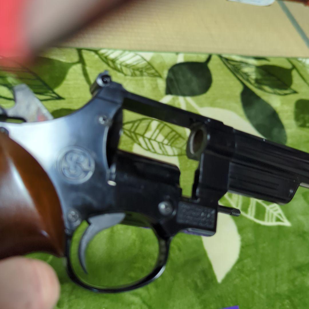 S&W 4MAGNUM リボルバー