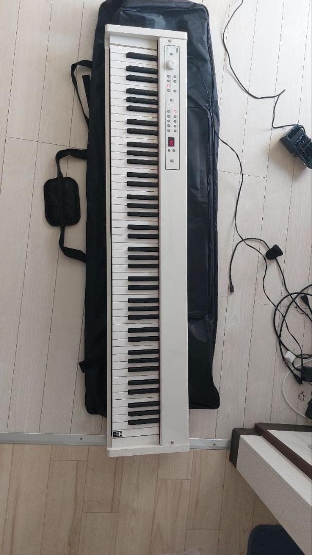 KORG D1 デジタルピアノ 88鍵 ホワイト