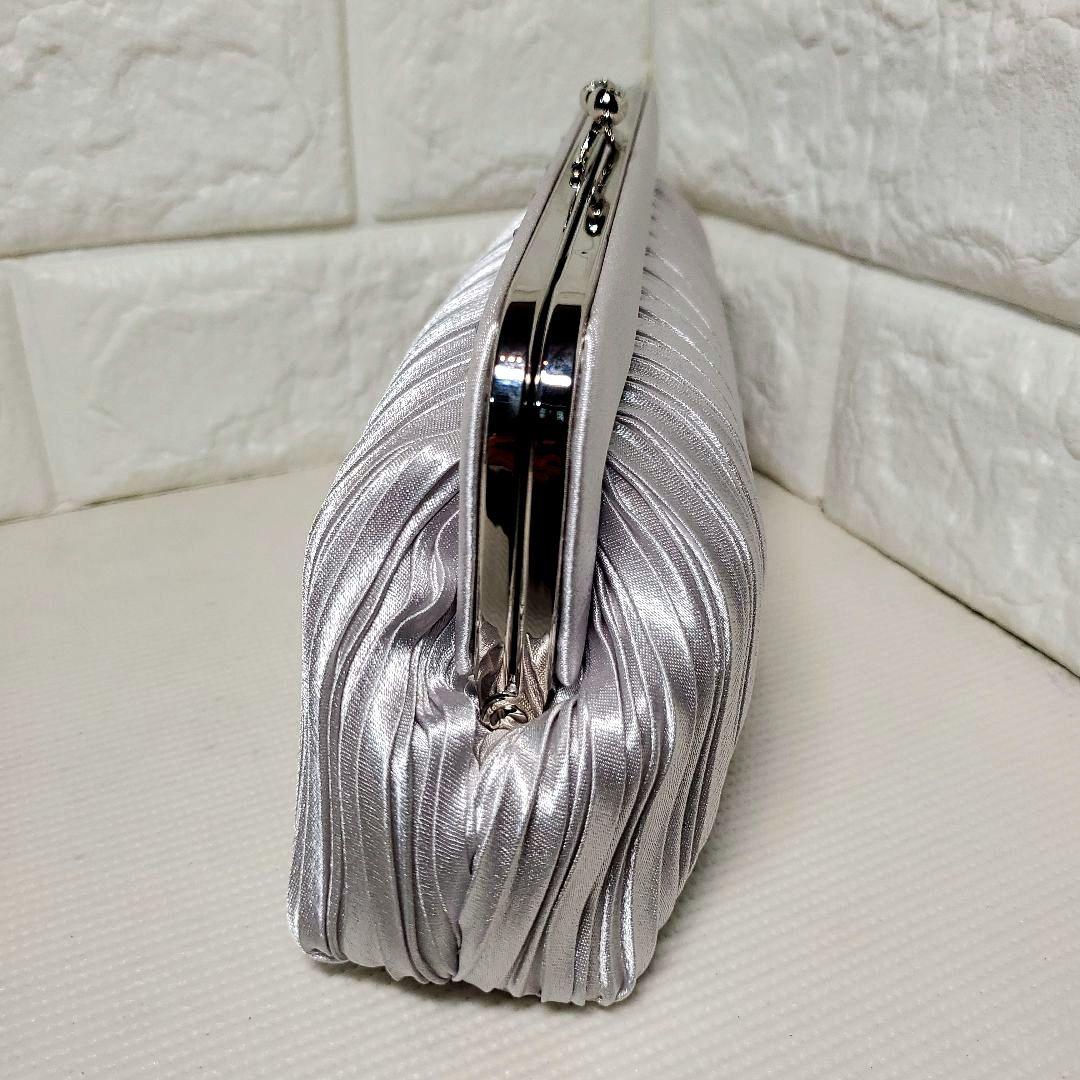 【極美品】Tokyo SOIR シルバー プリーツ パーティーバッグ 箱付き