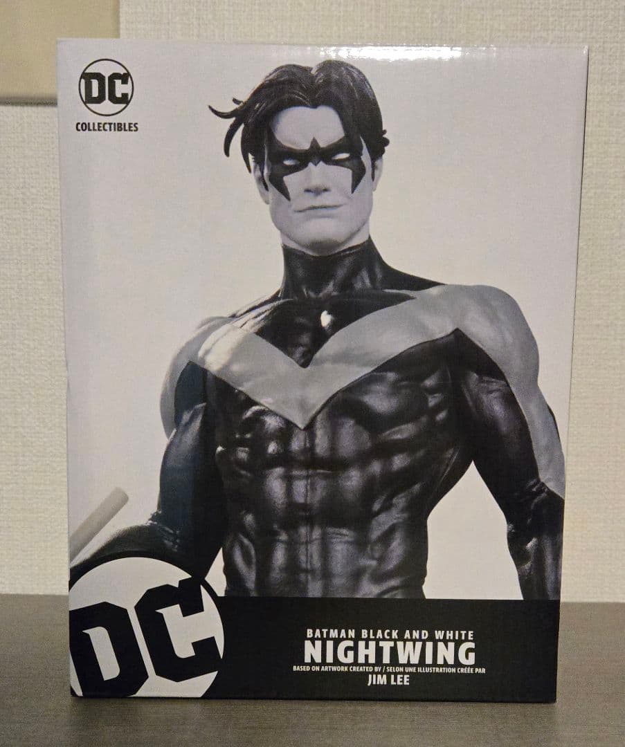 NIGHTWING BLACK&WHITE フィギュア バットマン BATMAN