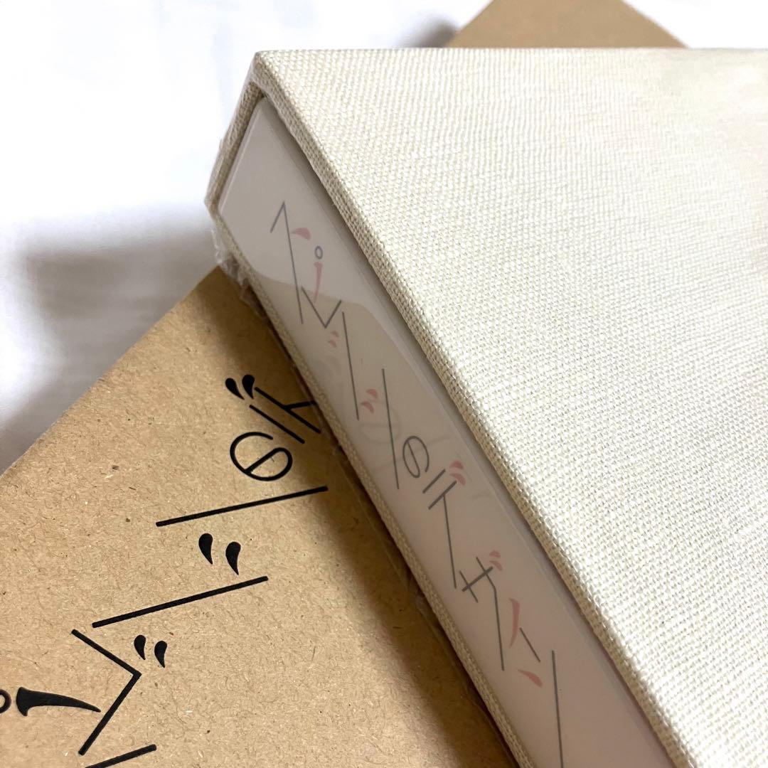 スピッツ　スピッツのデザイン 言葉ははかない