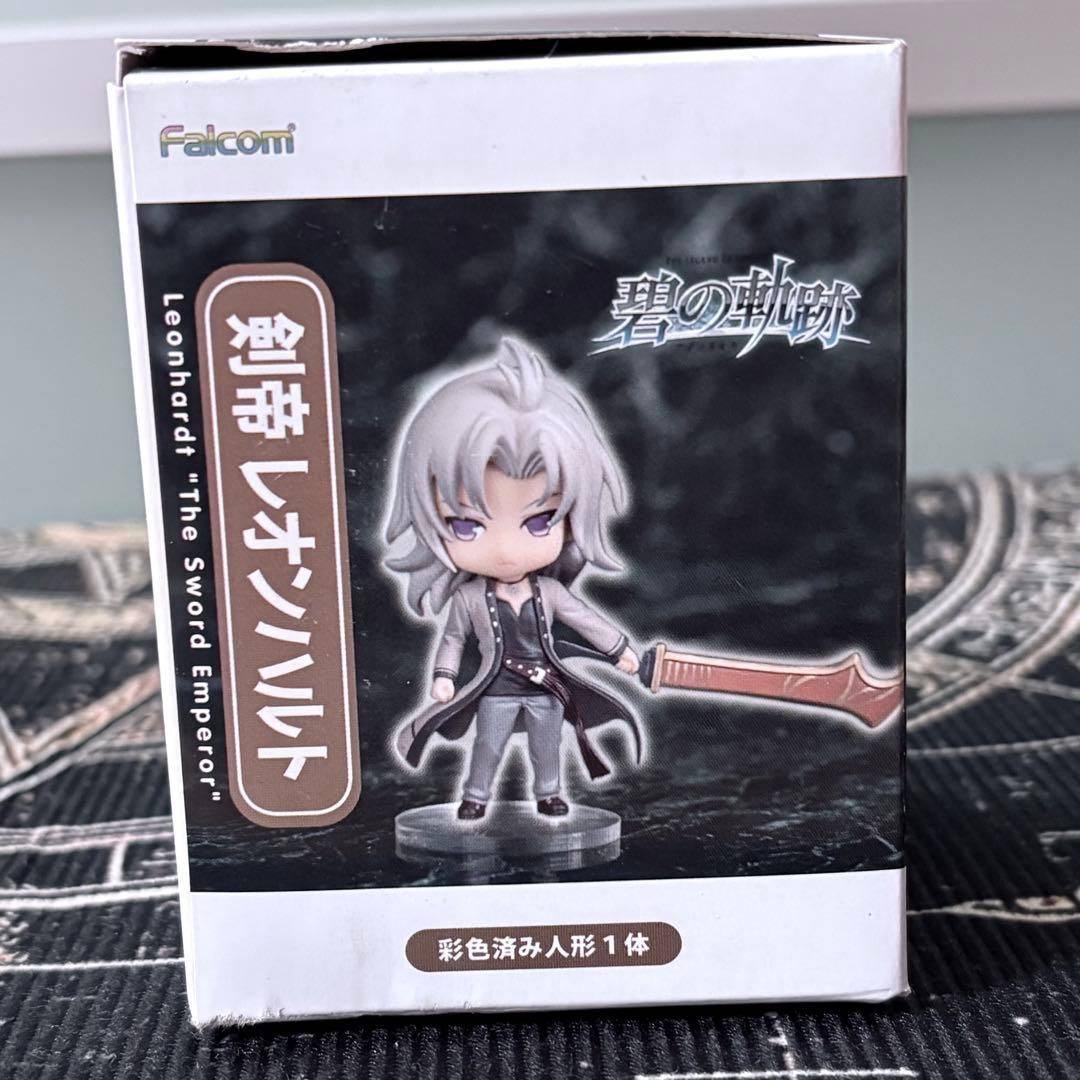 英雄伝説　碧の軌跡　剣帝 レオンハルト　フィギュア