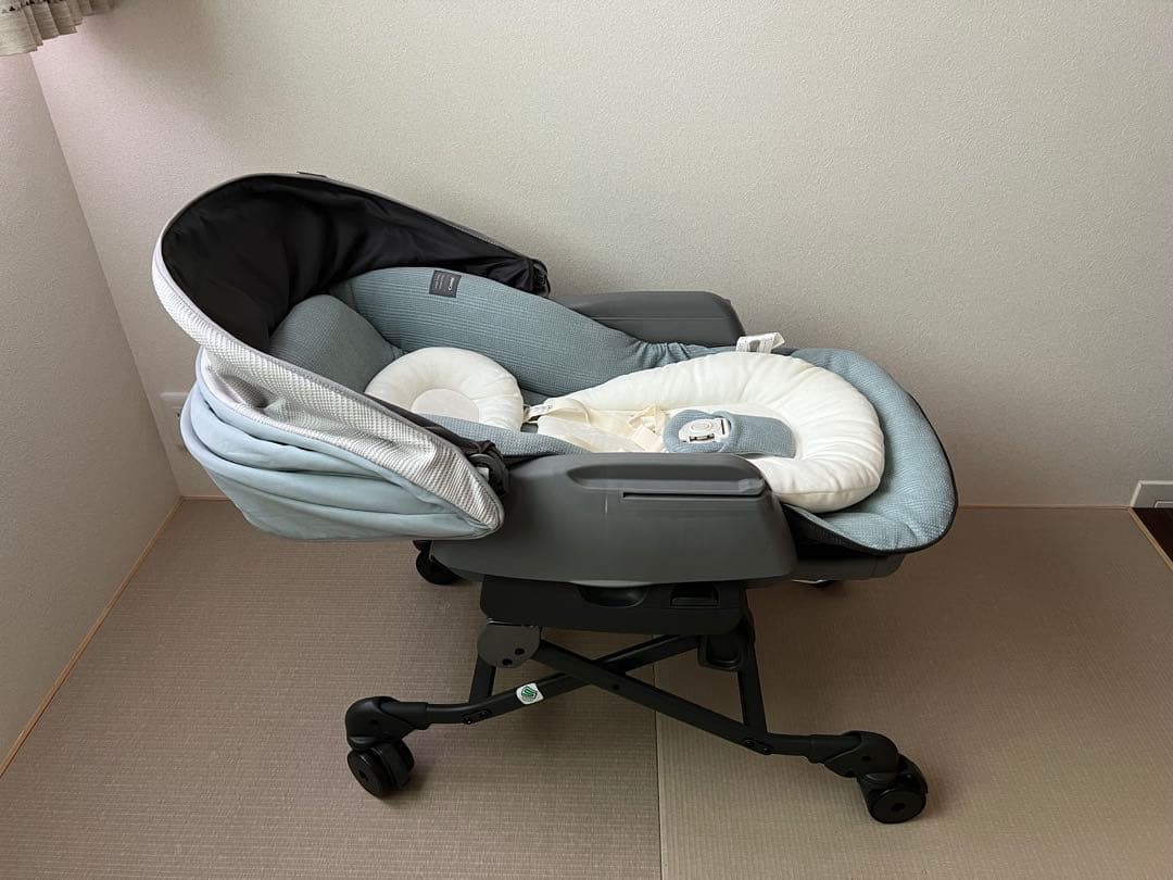 【美品】コンビ 手動スウィング ネムリラ BEDi Long シェル EG