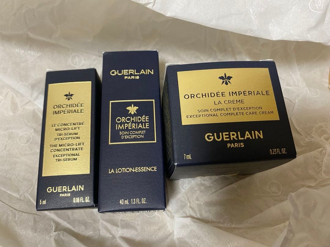 ゲラン サンプルセット　ポーチ付き