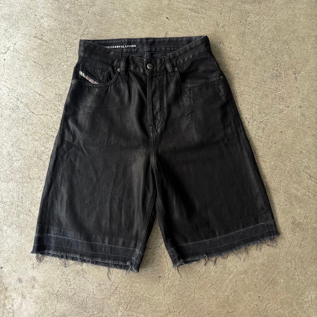 DIESEL DSIRE shorts 黒　レザー風　23インチ