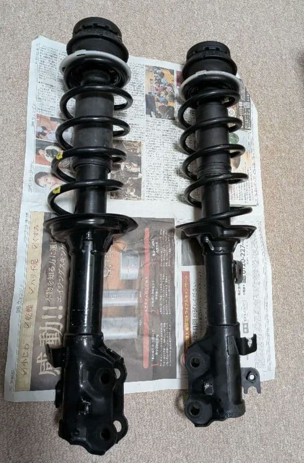 ホンダ　Nbox カスタム JF3　サスペンション前後セット