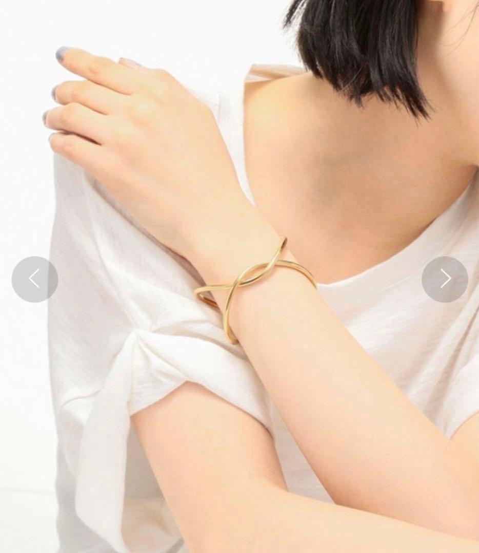 ジュエッテ ゴールドバングル 【完売商品】