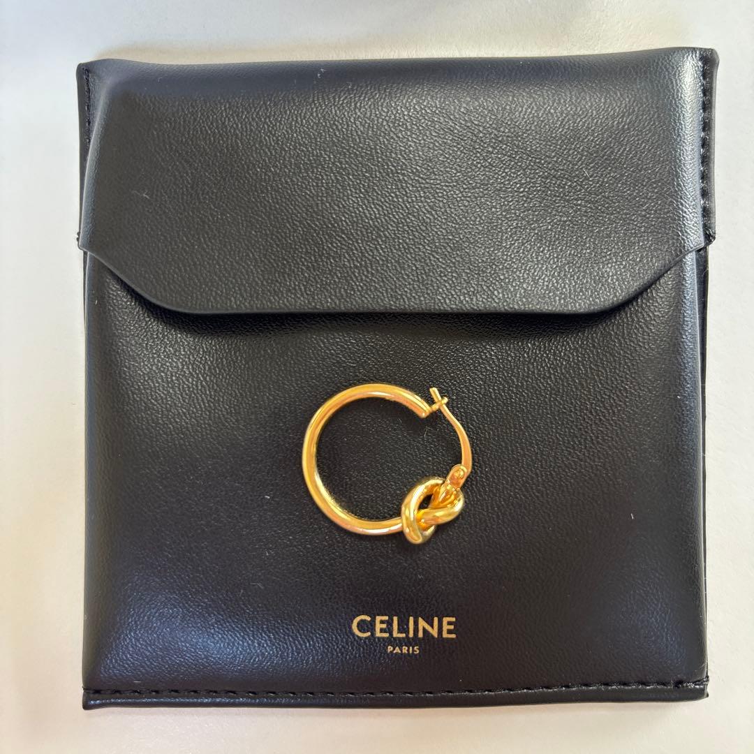 CELINE ノット　ピアス　片耳