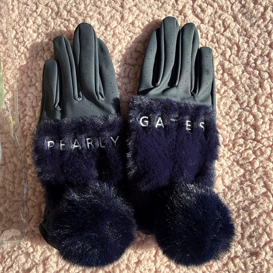 最終価格PEARLY GATES ゴルフグローブ Sネイビー公式ストア購入品
