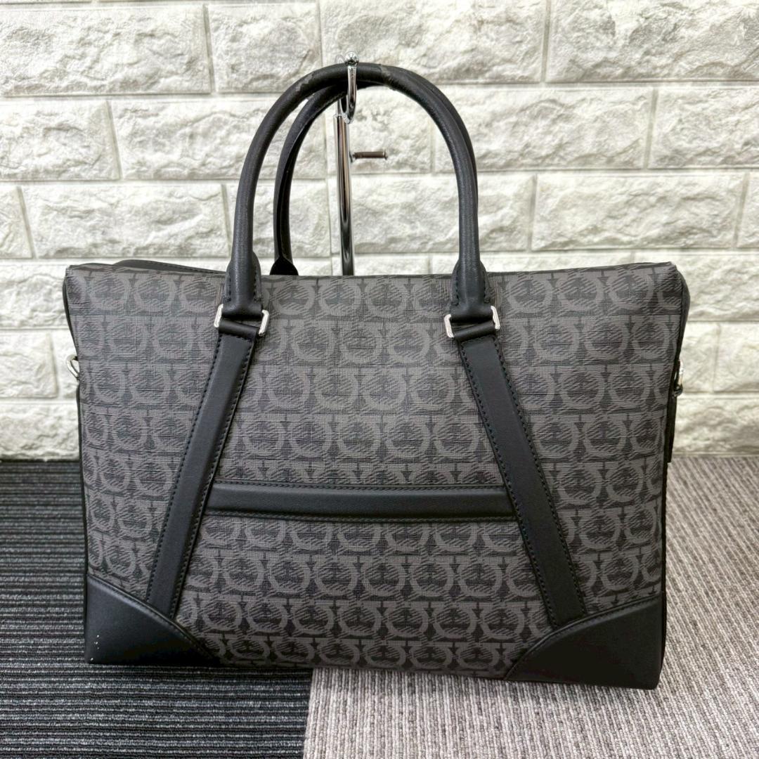 FERRAGAMO フェラガモ　ブリーフケース ブラック メンズ