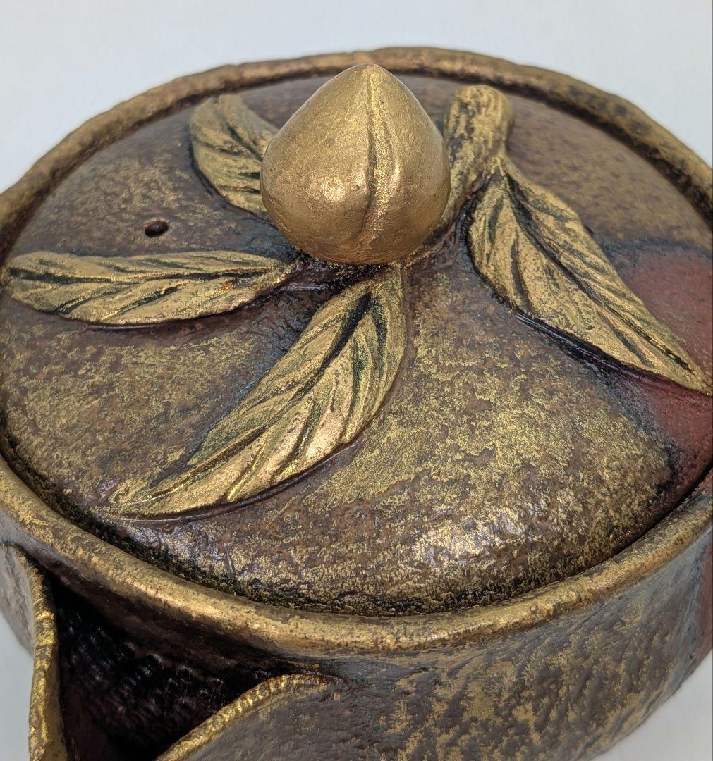 鈴木篤夫 備前焼 金彩備前桃摘宝瓶 四方桟共箱共布栞 手造り宝瓶 煎茶道具 モモ