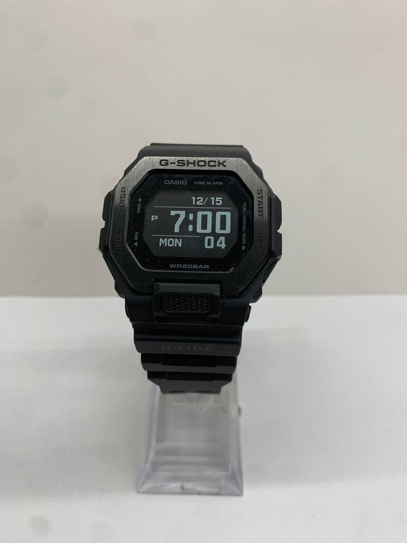 中古　G-SHOCK ジーショックGBX-100