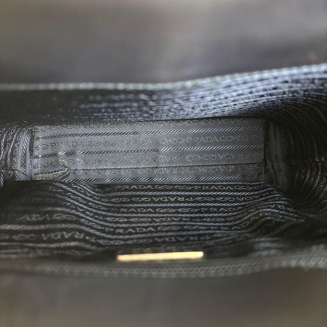 PRADA　プラダ　トートバッグ　手提げ　鞄　パテントレザー　紺　収納袋