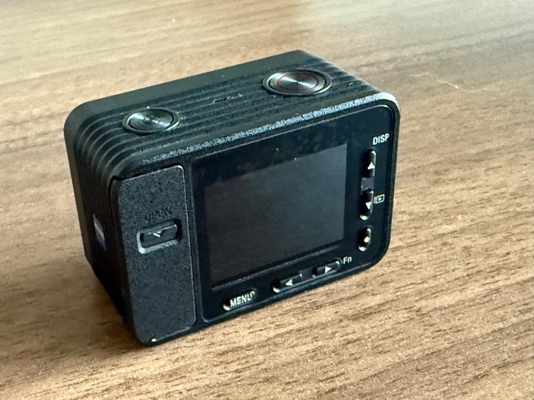 Sony サイバーショット DSC-RX0