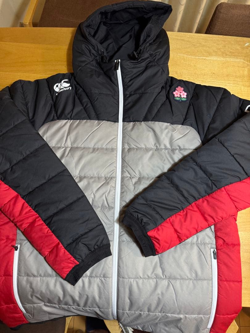 カンタベリー R+ RUGBY PLUS 中綿ジャケット 日本代表　4L 新品