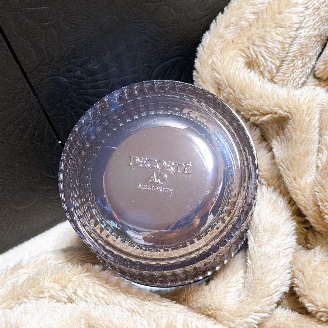 コスメデコルテ　AQ　ミリオリティ　フェイスパウダー　エレガントグレース