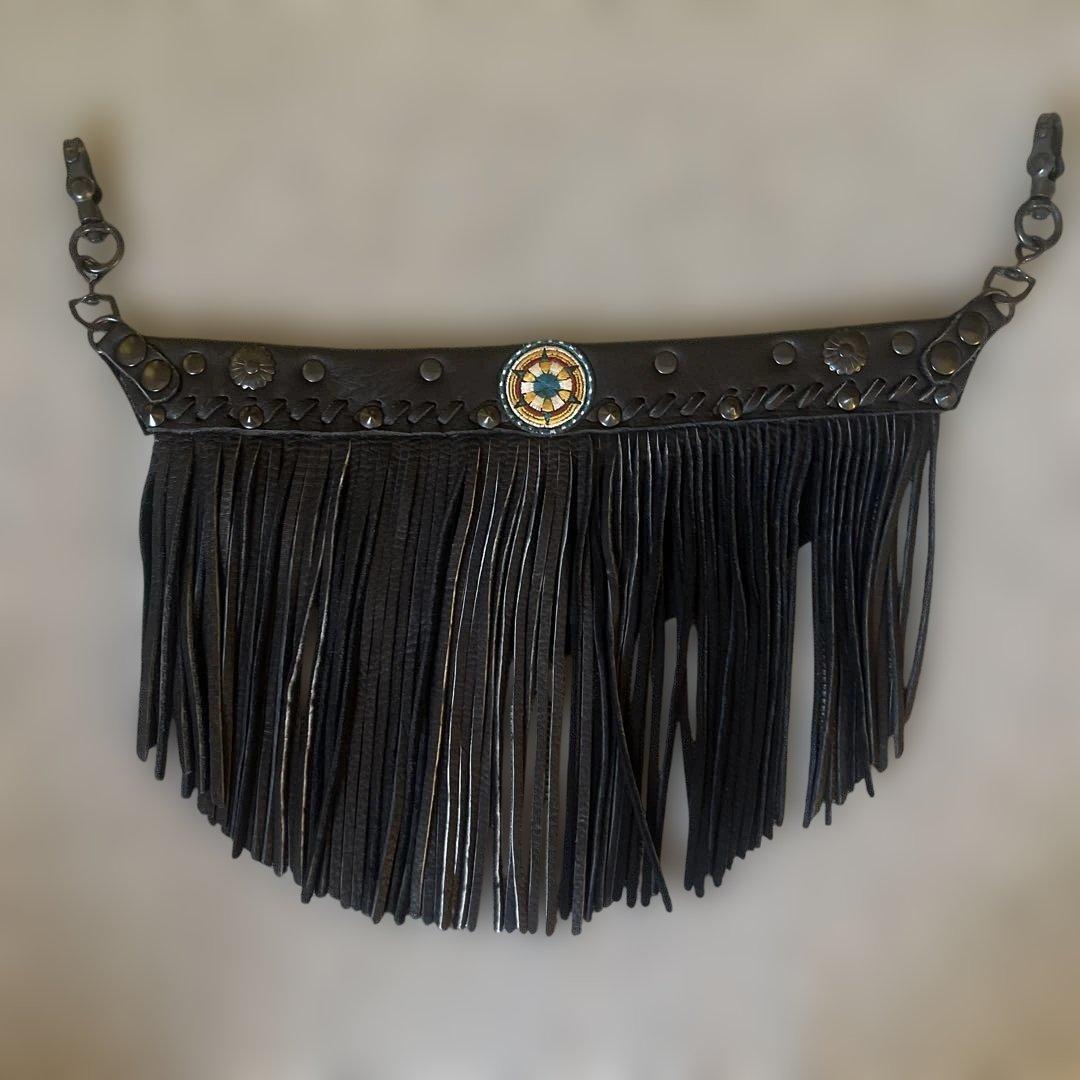 アクセサリー GARAxblackmenas SYMBOLIC FRINGE BUM FLAP