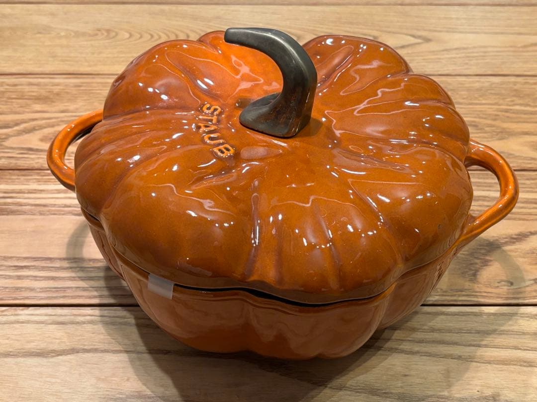 STAUB パンプキンココット シナモン 24cm