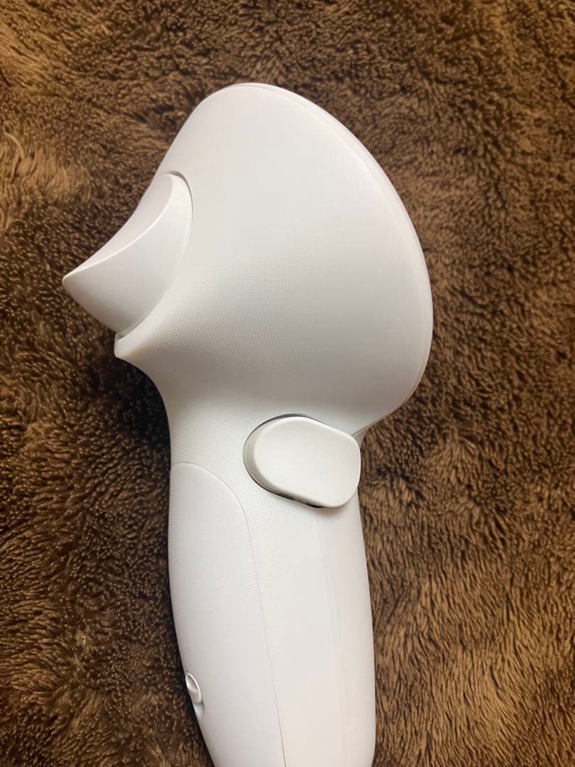 PICO4 Ultra 256GB＋モーショントラッカー×2セット(動作確認済)