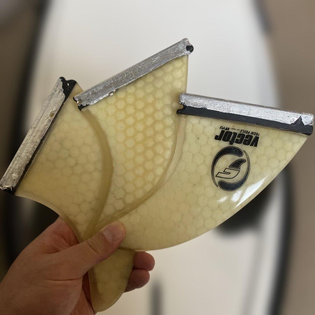 サンタクルーズサーフボード（パンプキン5.8 ）フィン&ボードケース付き