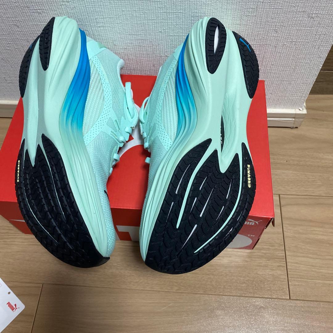 PUMA プーマ　ディヴィエイト　ニトロ 3 ランニングシューズ 25.5 cm