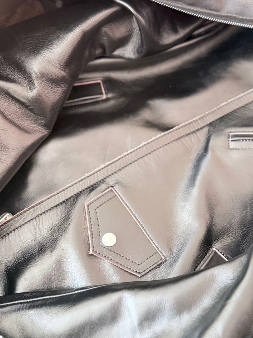 定価30万超⭐︎sacai 2025SS新品レザージャケット 完売品