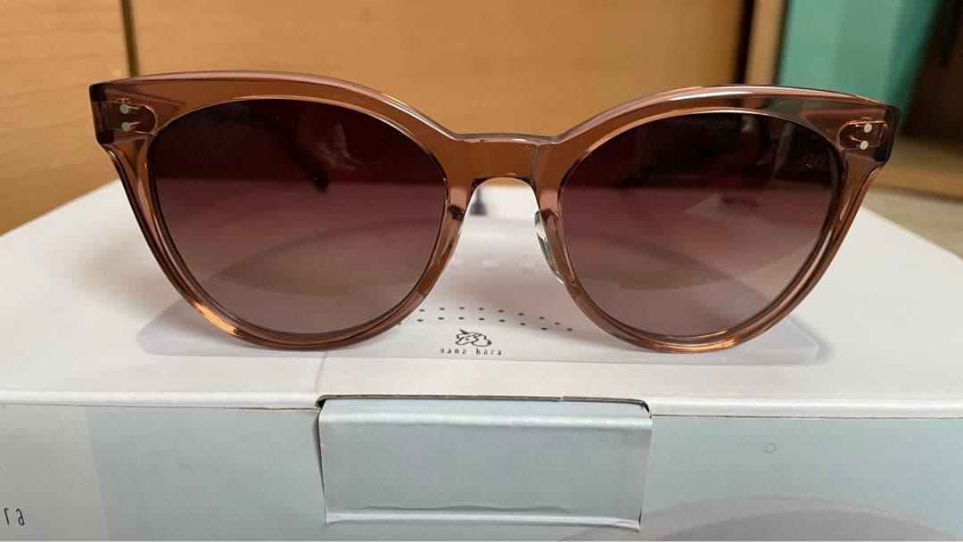 M　OLIVER PEOPLES サングラス ケース付き