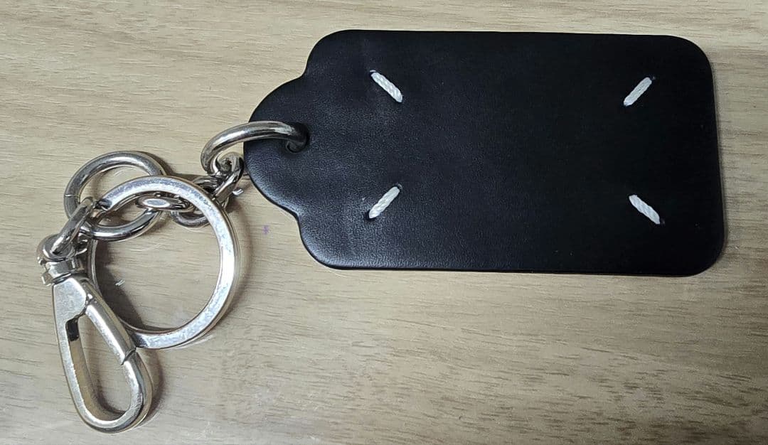 メゾンマルジェラ　キーリング　中古品