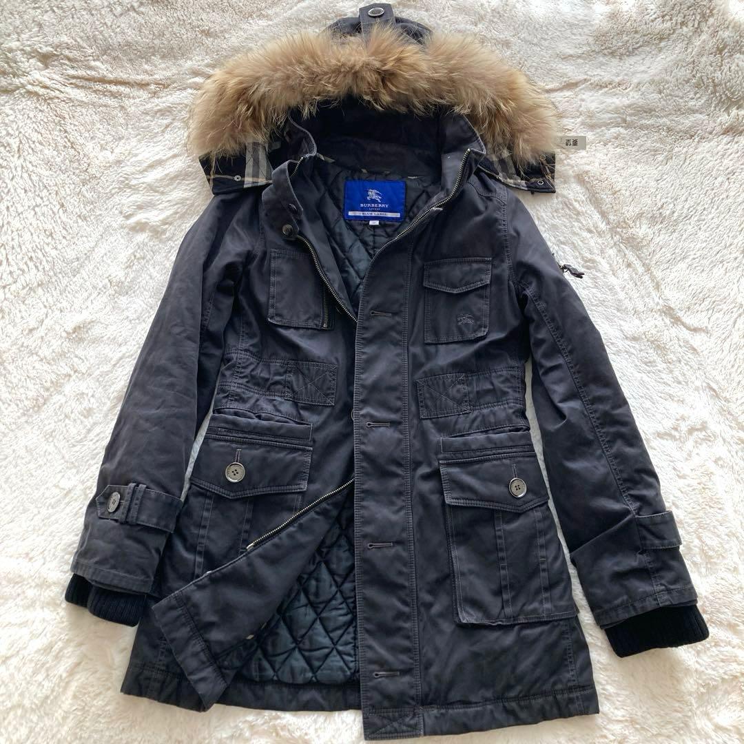 【美品】バーバリーブルーレーベル ミリタリージャケット リアルファ 中綿 黒