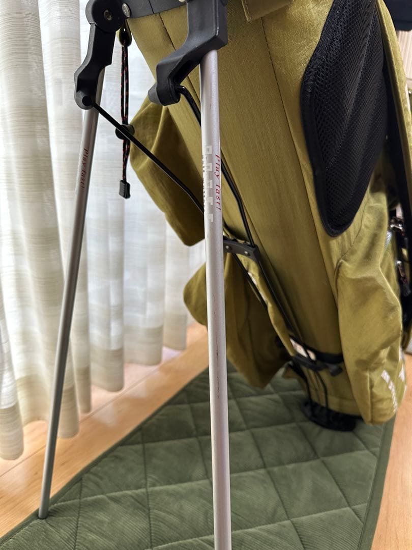 ONOFF 軽量オリーブグリーンキャディバッグ