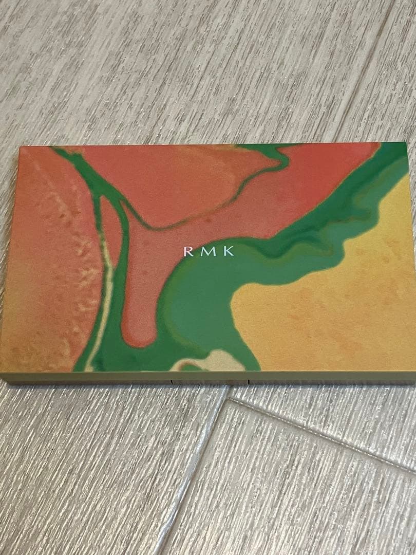 RMK ブロンズ ブリス エスケープ アイ & ブラッシュ パレット