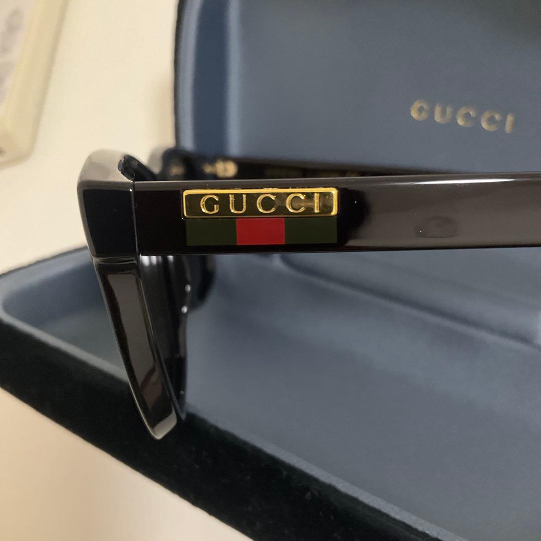 グッチ GUCCI サングラス スクエア　太ブチ　ブラック　金