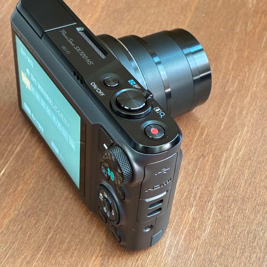 【ブラック】PowerShot SX720 HS
