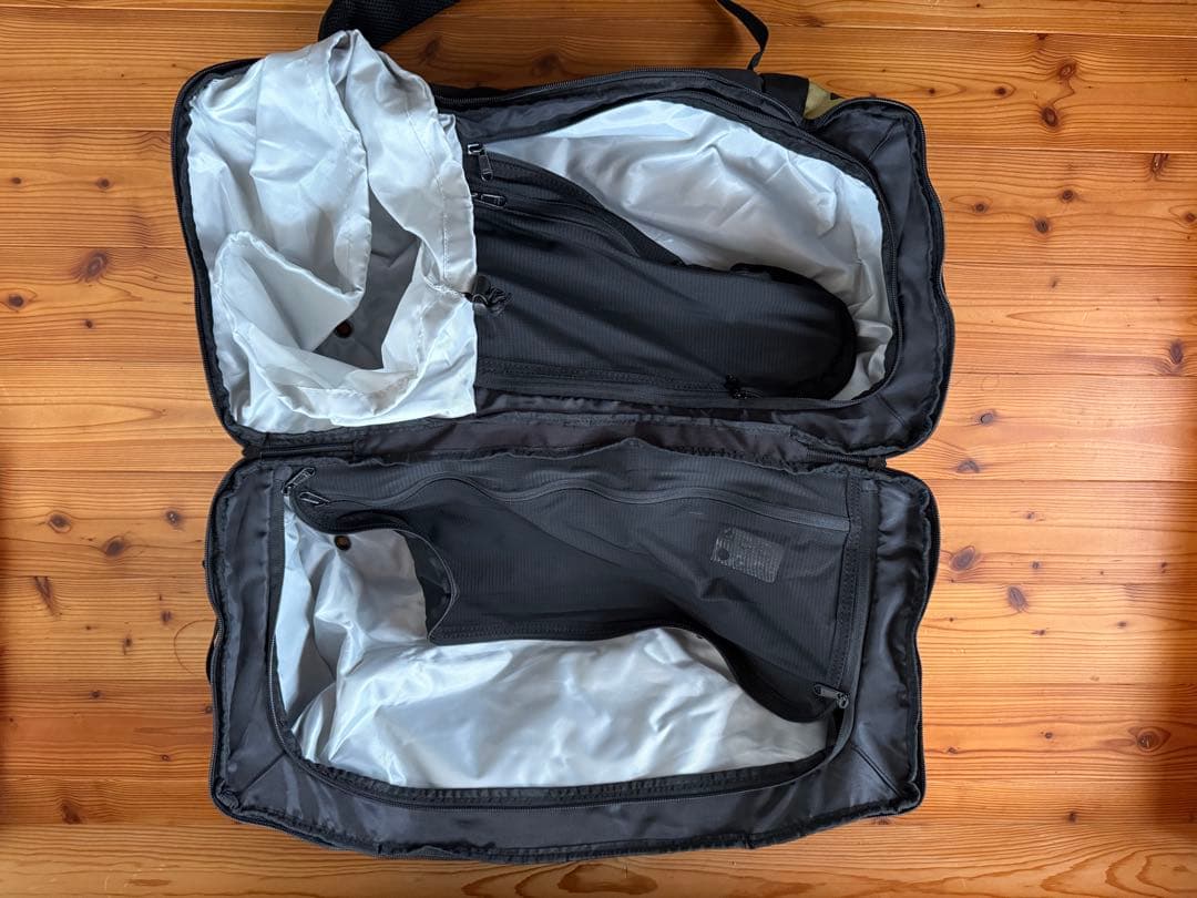 Fin-chiフィンチ Tortuga Pacca（トルトガ パッカ） 新品同等