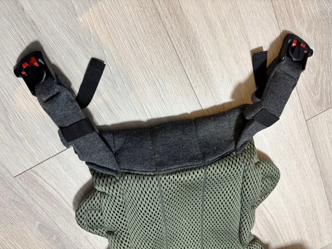 ベビービョルン ベビーキャリア HARMONY カーキ コニーのおまけ付き