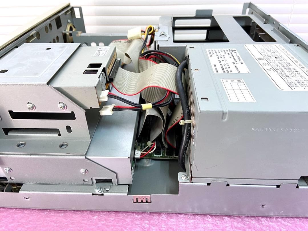 【動作確認済】良品！NEC PC-9821V7/S7KA (Win98SE)