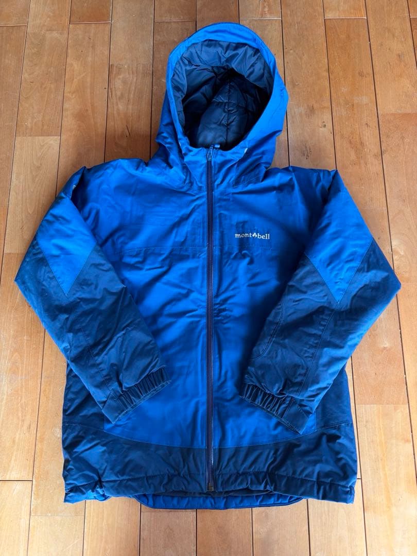 モンベルスキーウェア　上着150 ズボン140