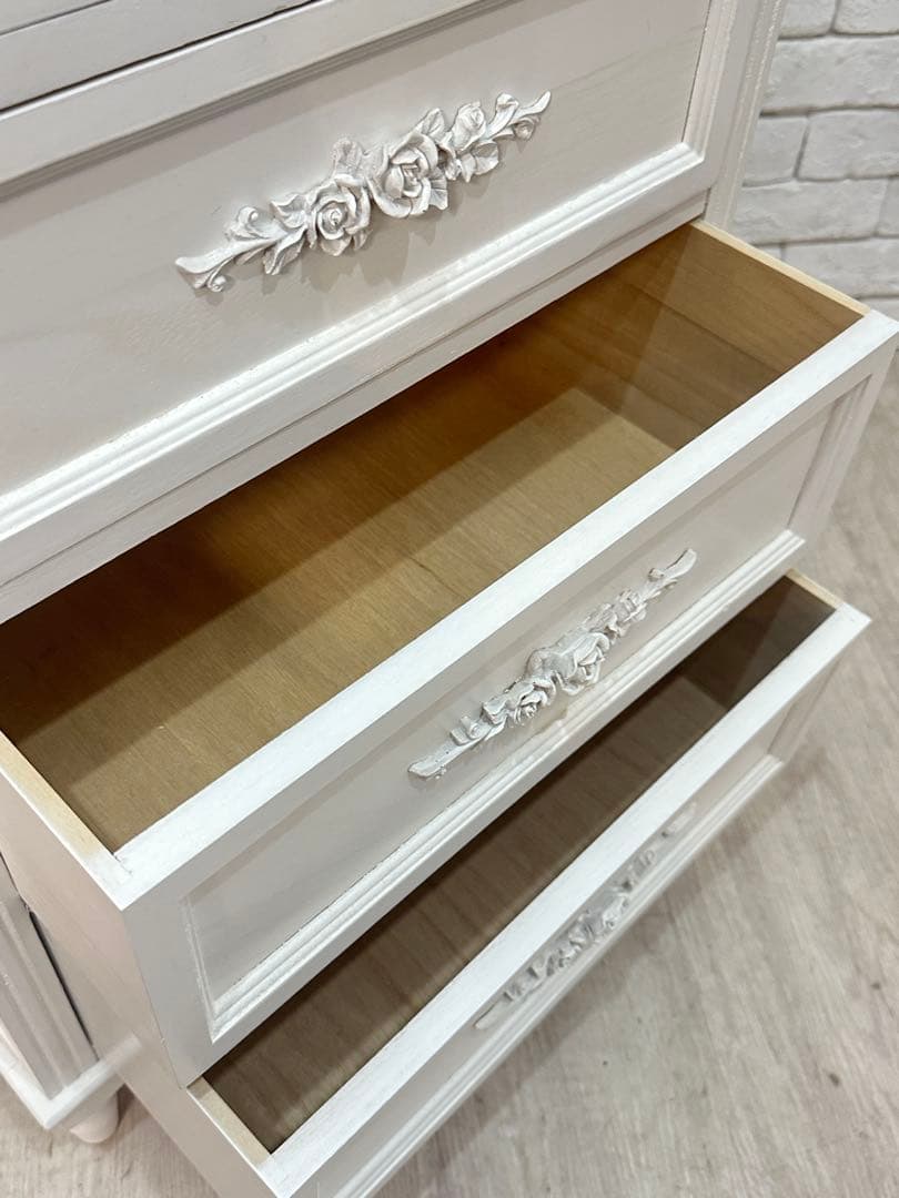 ①【よっしー　】2500円送料こみシャビーシック　アンティーク　チェスト