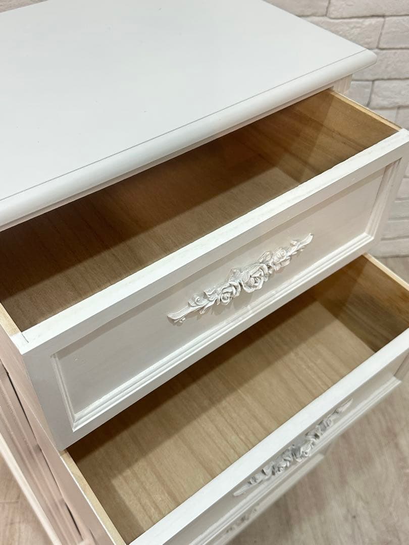 ①【よっしー　】2500円送料こみシャビーシック　アンティーク　チェスト