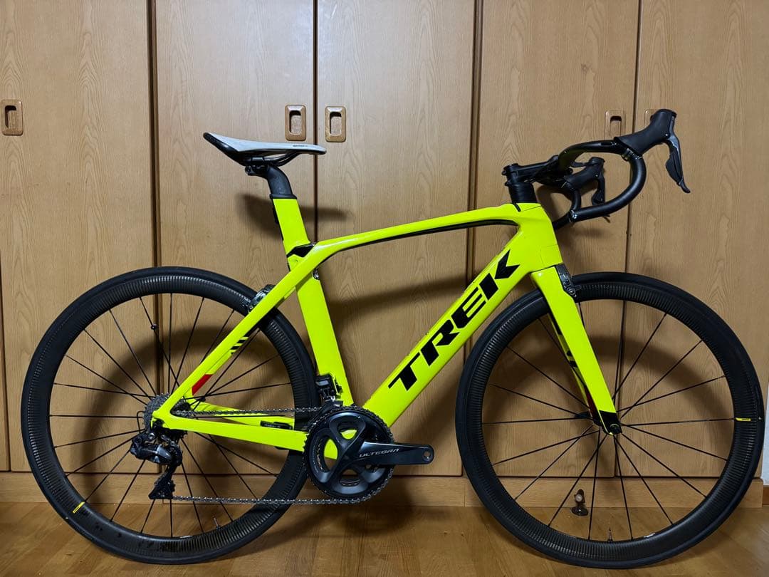 TREK MADONE9.5 電動アルテグラ　コスミックカーボン